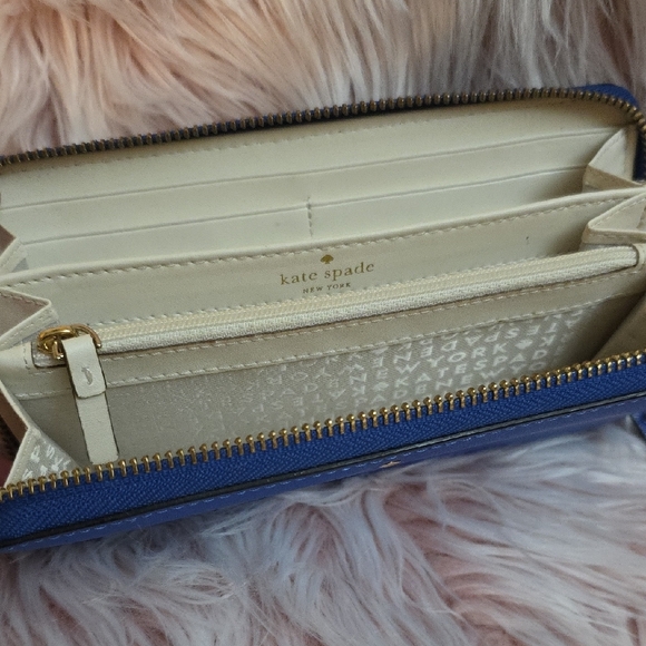 Kate Spade Blue Wallets Classic Design - Picture 6 of 10